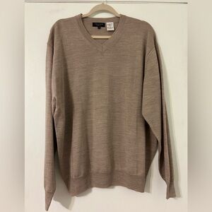 Classic V-Neck Sweater in Taupe